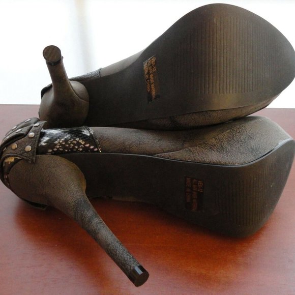 New With Box C Label Vex-12 black Platform Heel Pumps 8M - Picture 10 of 11